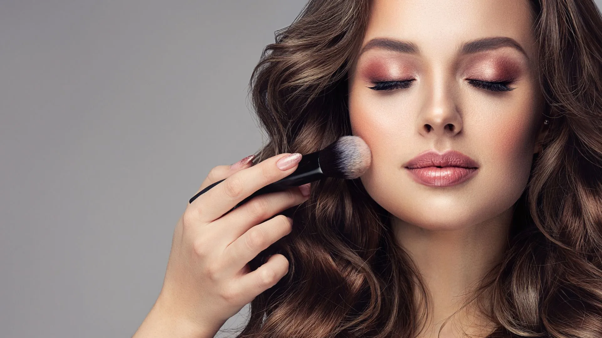 2025 makeup trends: stunning looks from simplicity to glam